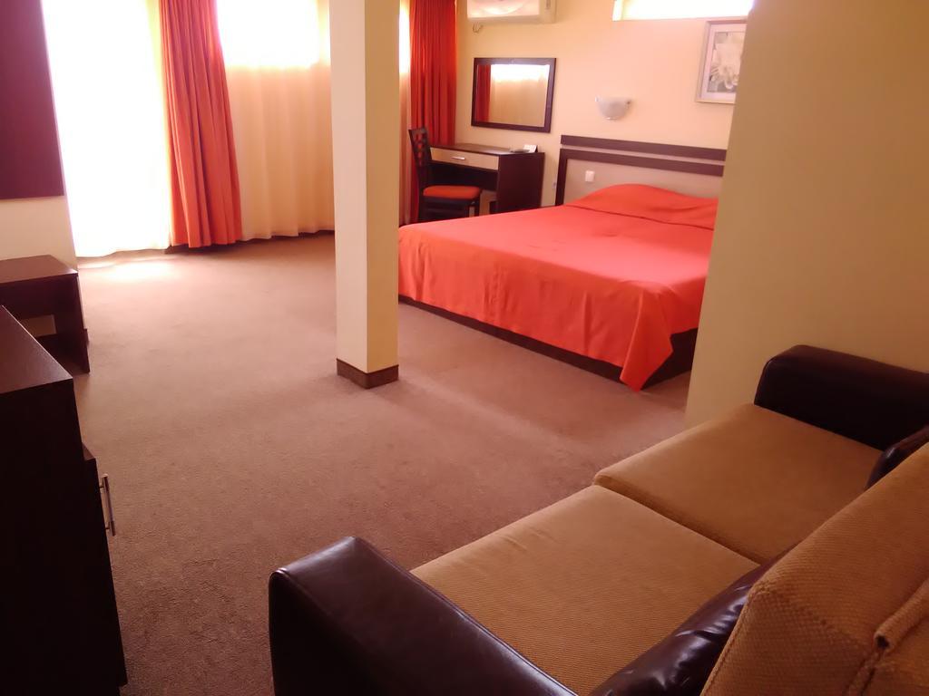 نيسيبار Hotel Dalia الغرفة الصورة